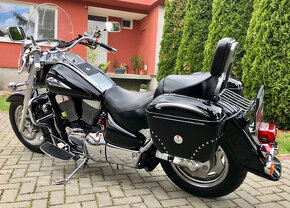 Suzuki Intruder VL 1500 LC - 3