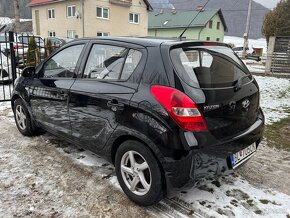 Hyundai i20 1.2 benzin 2011 PLNE POJAZDNÉ - 3