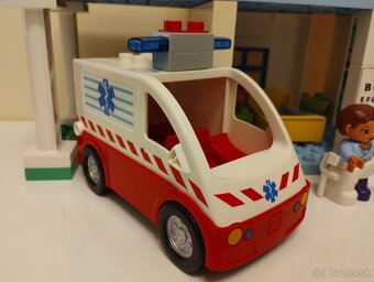 LEGO Duplo 5695 Klinika - 3