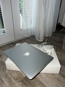 MacBook air 2017 retina - 3