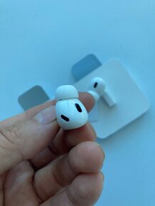 Originál Apple náhradné slúchadlo AirPods Pro 2 Generácie - 3