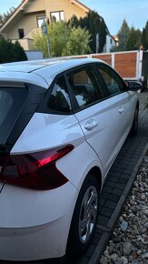 Hyundai i20 74kw 6st. manuál 2022 47000km - 3