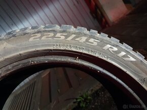 225/45 R17 - 3