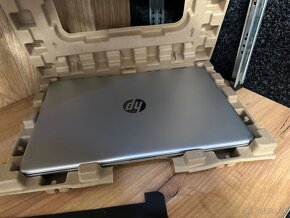 HP 15s-fq3310n4 - 3