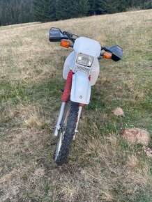 Yamaha XT600 Tenere - 3