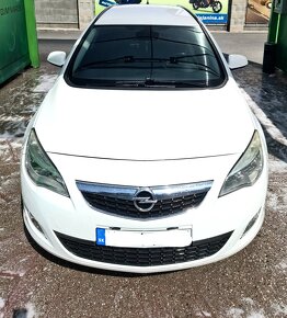 Opel Astra ST - 3