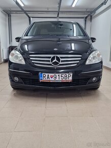 Mercedes-Benz B - 3