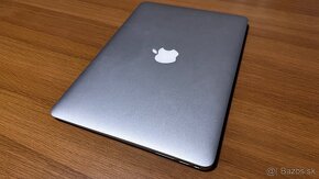 MacBook Air Early 2015 - 3