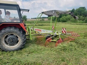 Nahrabovač zhrnovač sena píce 4.5 Krone liner claas kuhn 3m - 3