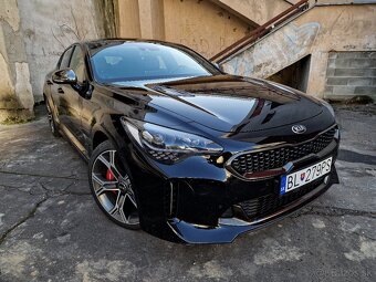 Kia Stinger 3,3l odpočet DPH 272kw (370PS) r.v. 2017, 4x4 - 3