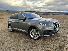 Audi Q7 3.0 TDI 200 kW/272 k výbava S-line Quattro - 7 miest - 3