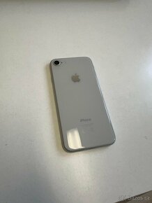 Predam Apple iPhone 8 64gb Biely - 3