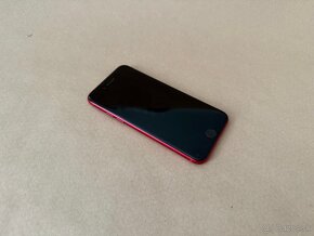 Predám iPhone SE 2020 (128 GB) – Red Edition - 3