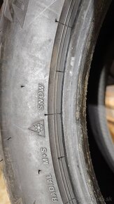 Bridgestone Blizzak LM005 235/55 R18 104H - 4ks - 3