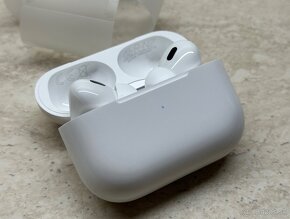 Apple AirPods Pro 2023 s MagSafe (USB‑C) nové, neaktivované - 3