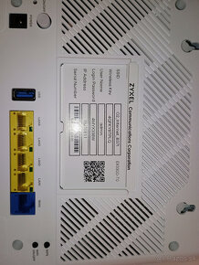 Predám Wifi router Zyxel EX3300-T0 - 3