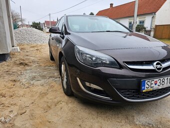 Opel Astra ST 1.7 CDTI ECOTEC Cosmo - 3