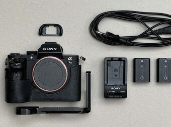 SONY A 7 ll + Sony FE G 24-70 f4 oss (24-105) Canon - 3