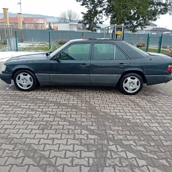 Mercedes-Benz w124 250d 83kw - 3