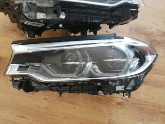 BMW 5 G30 G31 FULL LED Adaptive 8499122 8499121 - 3