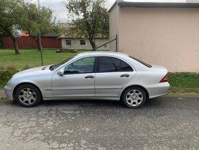 Mercedes 200c - 3