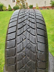 5x108R17 Volvo +235/65R17 zimné - 3