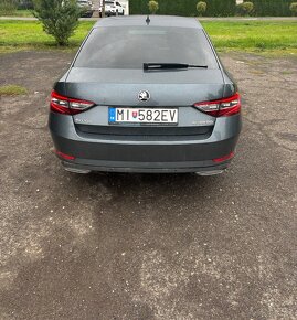 Predám škoda Superb - 3