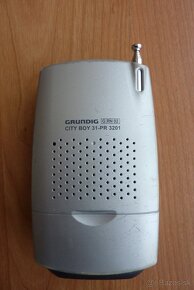 VRECKOVÉ RÁDIO GRUNDIG - 3