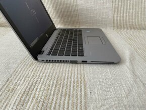 HP EliteBook 820 G3/i5 6200/8GB DDR4/256GB SSD/Windows 10 - 3