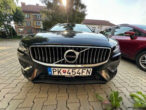 Volvo V60 B4 Inscription (06/2021, D Mild-Hybrid, Automat) - 3