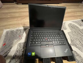 notebook Lenovo ThinkPad E14 gen2 (takmer novy) - 3