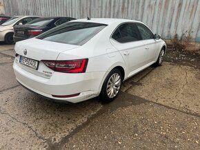 Skoda superb 2.0 140kw L&K - 3