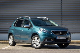 PEUGEOT 2008 1.2 PureTech Style 2019 - 3