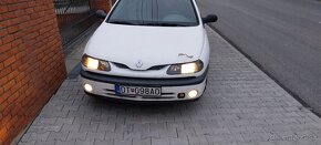 Renault Laguna - 3