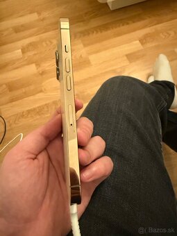 Predám iPhone 13 pro GOLD  128gb - 3