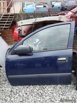 Predam kapotu a blatnik na opel astra G 1.4 66kw rok 2005 - 3