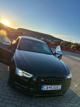 AUDI S5 4.2 V8 Quattro Coupe - 3