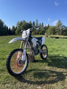 Yamaha yzf 250 - 3