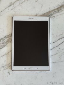 Samsung Galaxy Tab A (SM-T555) - 3