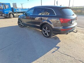 Audi Q7 - 3