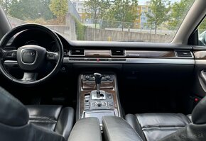 Audi s8 d3 - 3