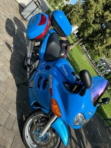 Suzuki gsx 750 f - 3