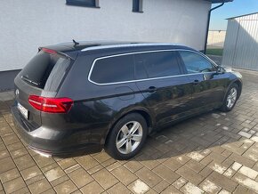 Volkswagen Passat Variant 2.0 TDI 110 kw - 3