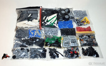 42078 LEGO Technic Mack Anthem - 3