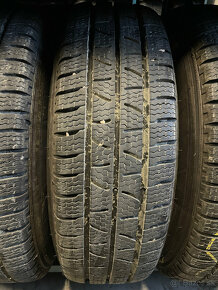 225/75 R16C Pirelli (zimne) - 3