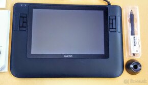 Grafický tablet WACOM Cintiq 12 WX (DTZ-1200W) - 3