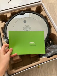 iRobot Roomba 698 - 3