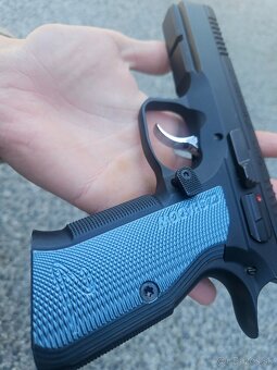 CZ SHADOW 2     Co2   airsoft - 3