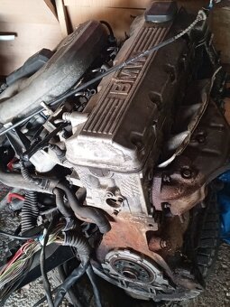 Bmw e36 motor 316i - 3