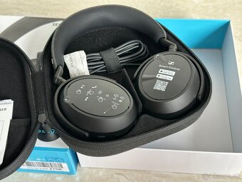 Sennheiser Momentum Wireless 4, black - 3